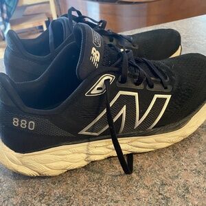 New Balance 880